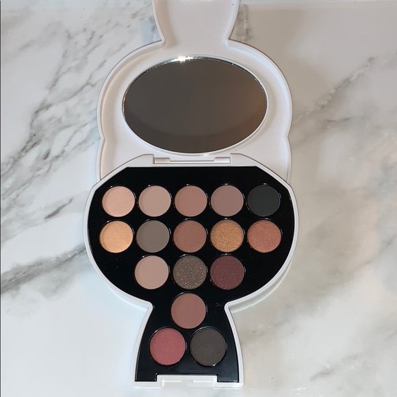 Model Co + Karl Lagerfeld Smokey Burgundy Palette - Picture 4 of 16